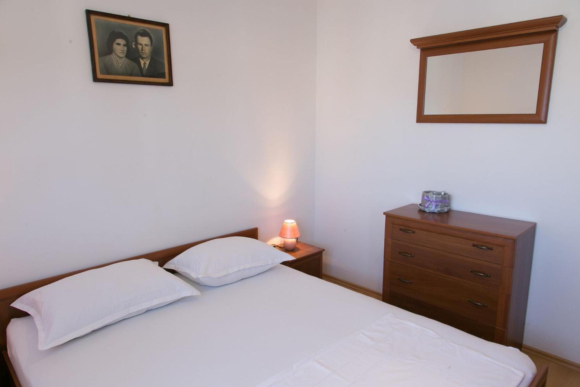 Apartments Ivica - 150M From Sea Трогир Экстерьер фото