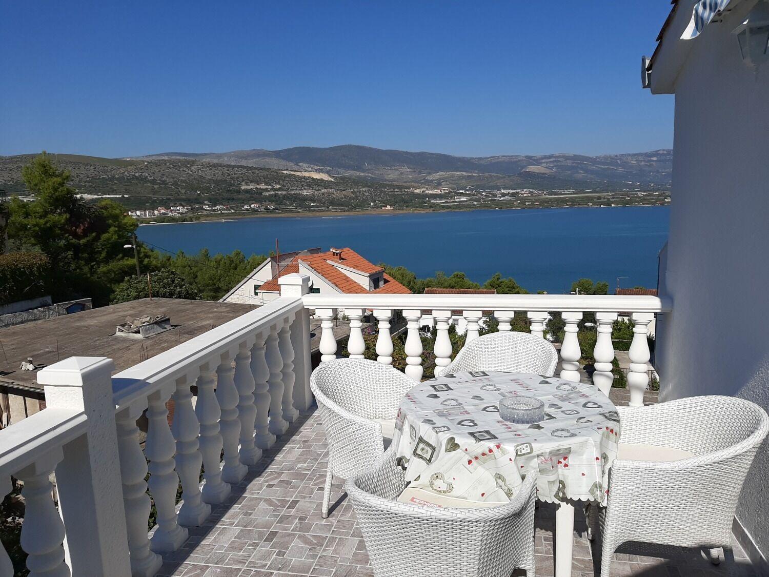 Apartments Ivica - 150M From Sea Трогир Экстерьер фото