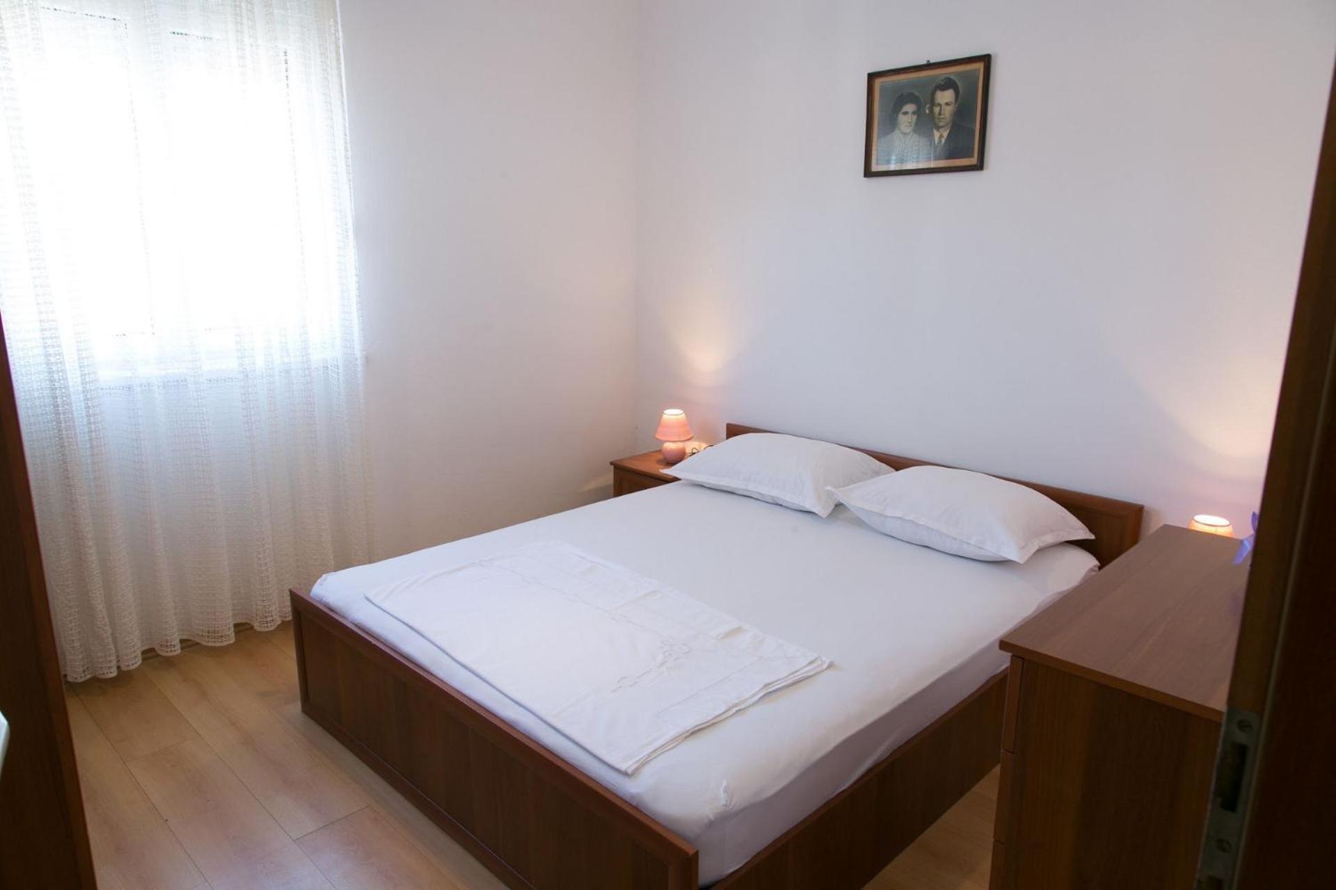 Apartments Ivica - 150M From Sea Трогир Экстерьер фото