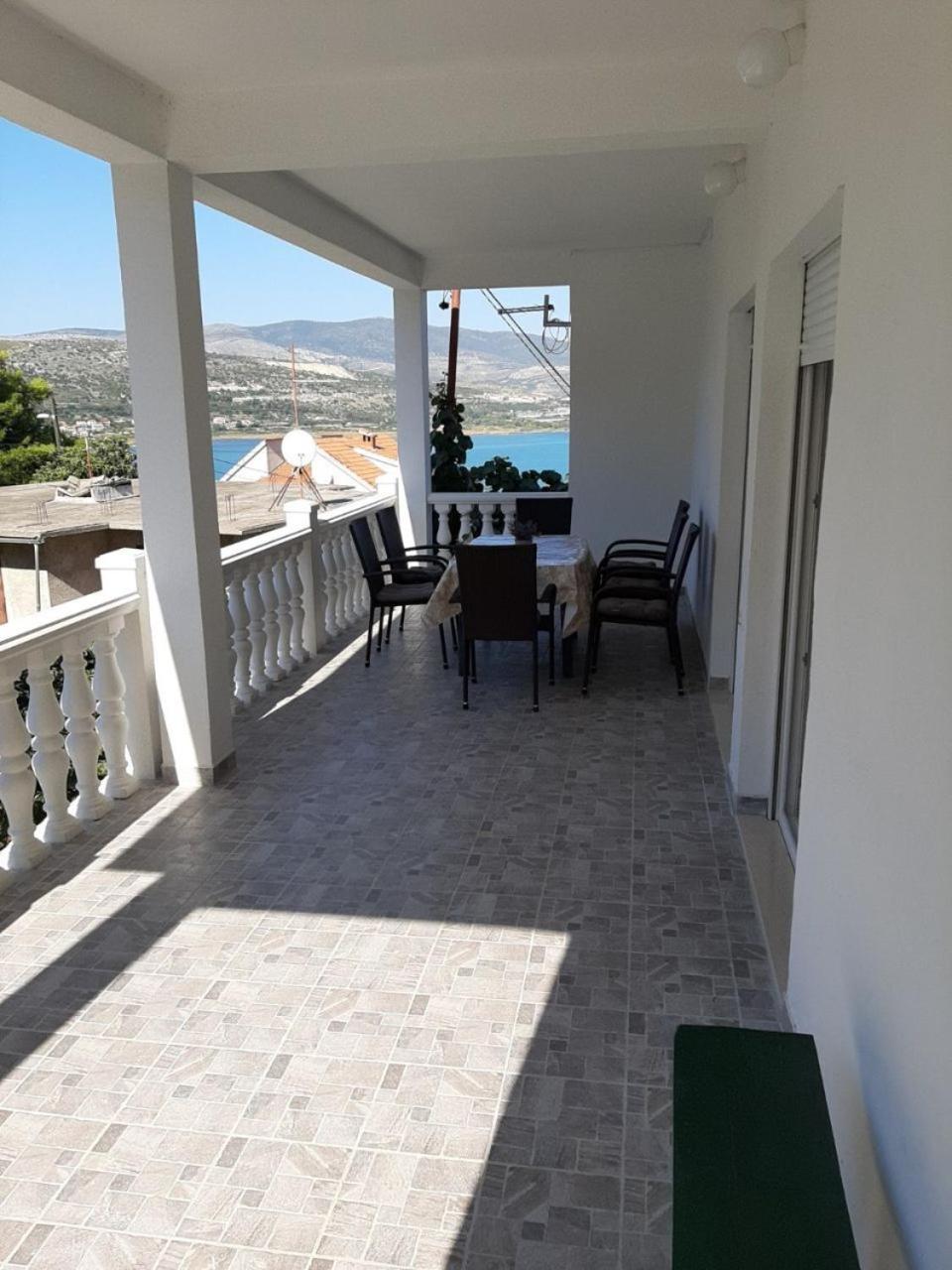 Apartments Ivica - 150M From Sea Трогир Экстерьер фото