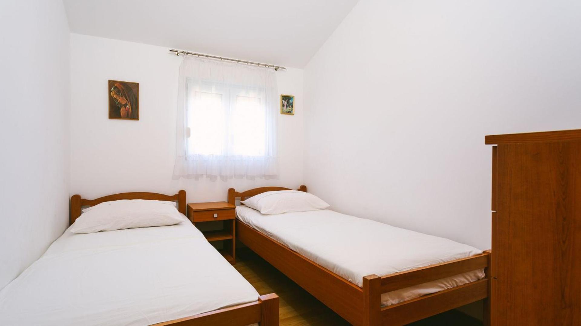Apartments Ivica - 150M From Sea Трогир Экстерьер фото