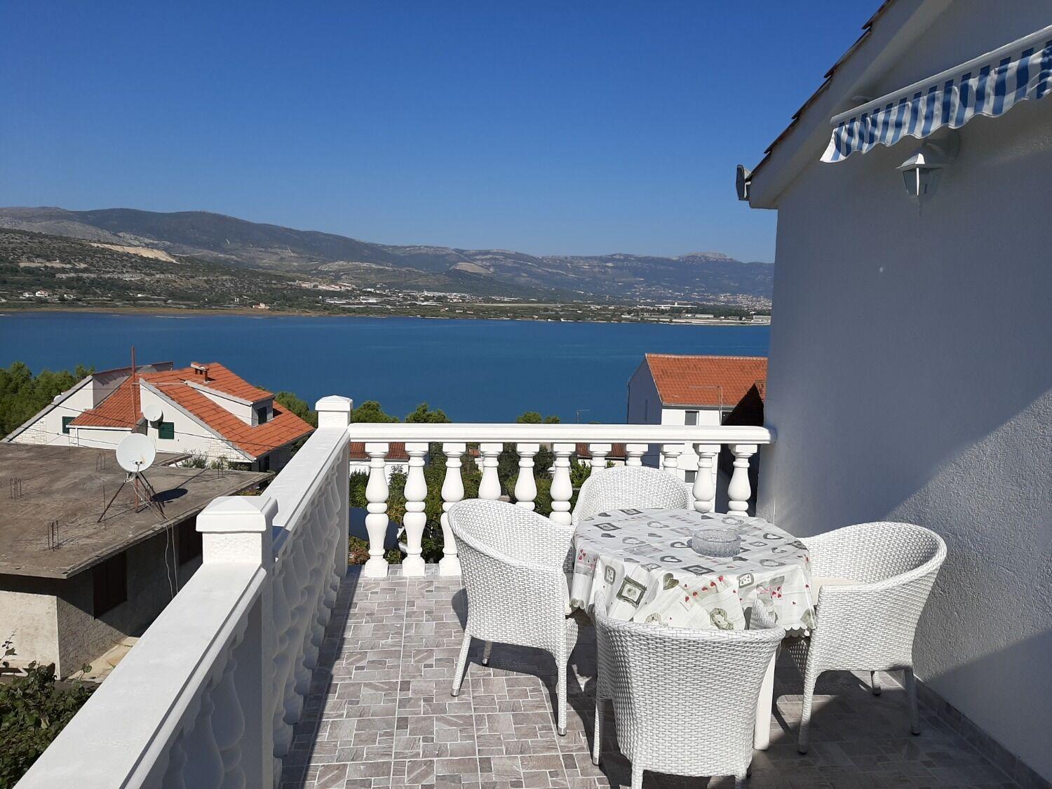 Apartments Ivica - 150M From Sea Трогир Экстерьер фото