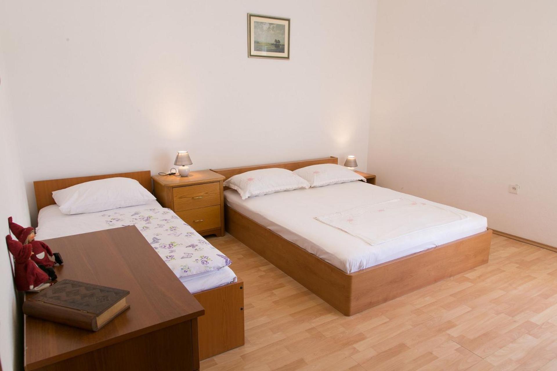 Apartments Ivica - 150M From Sea Трогир Экстерьер фото